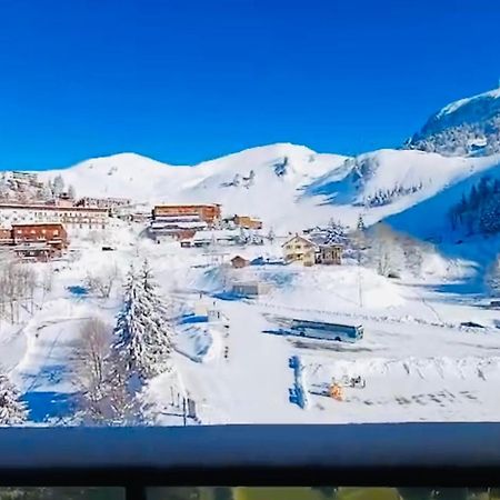 Appartement Lou Pied De Piste Chamrousse Kültér fotó